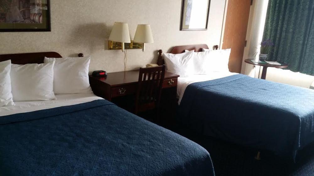 Newark Garden Finger Lakes Hotel المظهر الخارجي الصورة