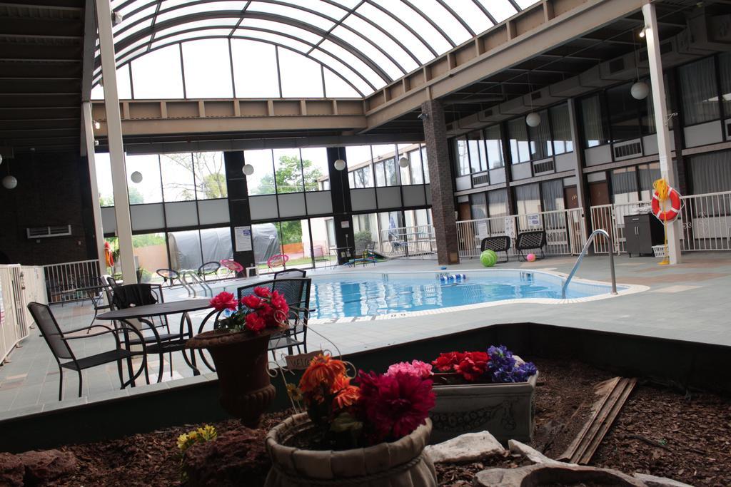Newark Garden Finger Lakes Hotel المظهر الخارجي الصورة