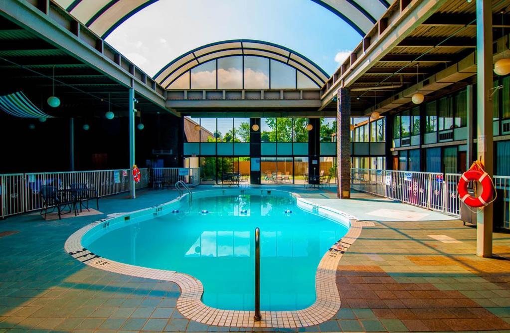 Newark Garden Finger Lakes Hotel المظهر الخارجي الصورة